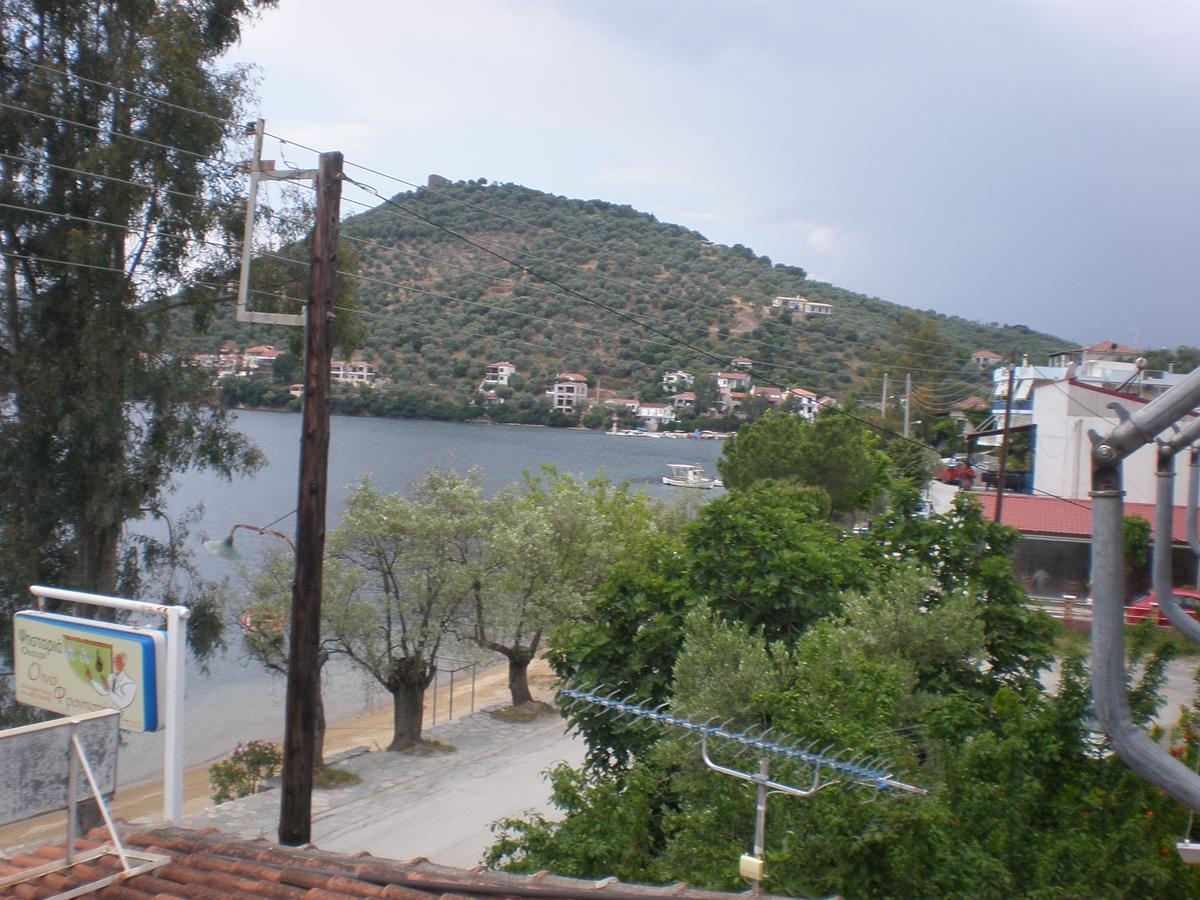 Apartmán Salonikios Pteleós Exteriér fotografie