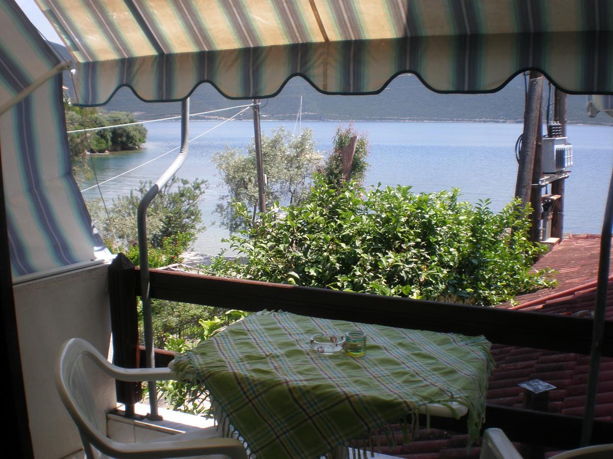 Apartmán Salonikios Pteleós Exteriér fotografie