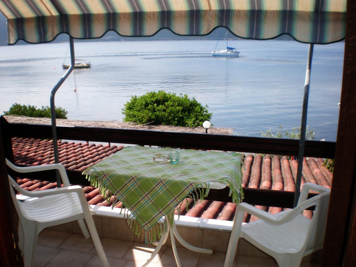 Apartmán Salonikios Pteleós Exteriér fotografie